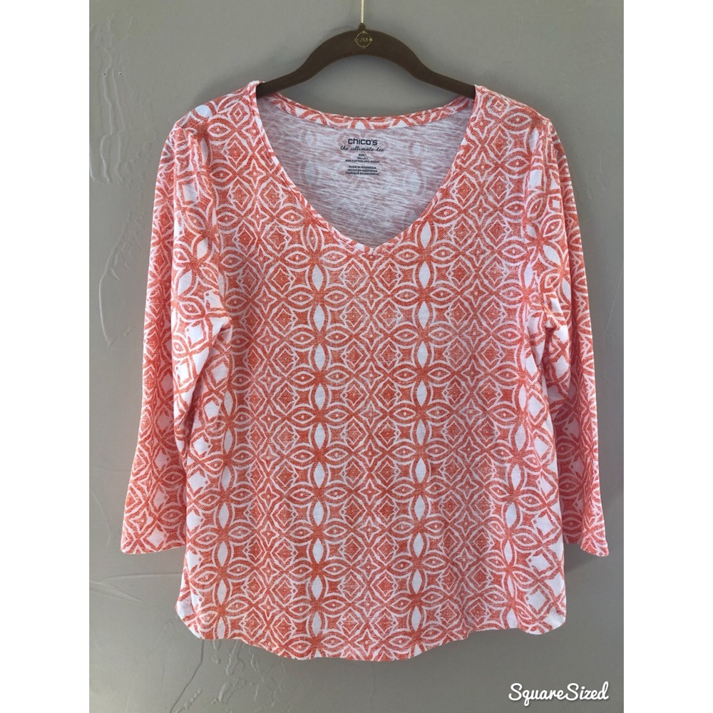 EUC - Chico’s The Ultimate Tee in Aztec print